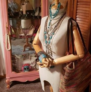 Meet your Posher, Phyllis